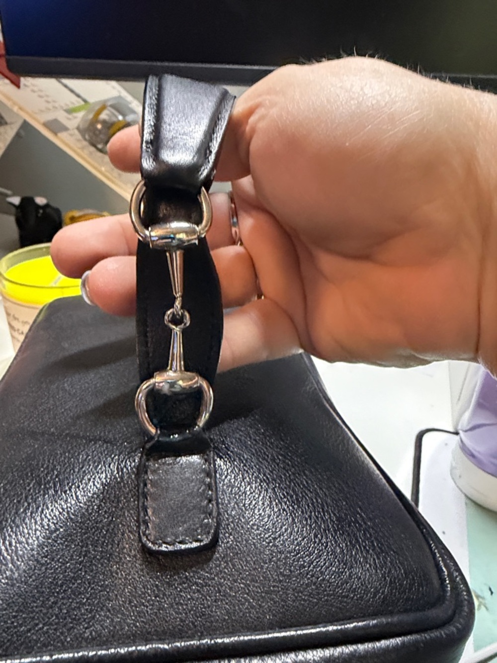 Gucci Black Leather Travel Toiletry Bag - Picture 3 of 8